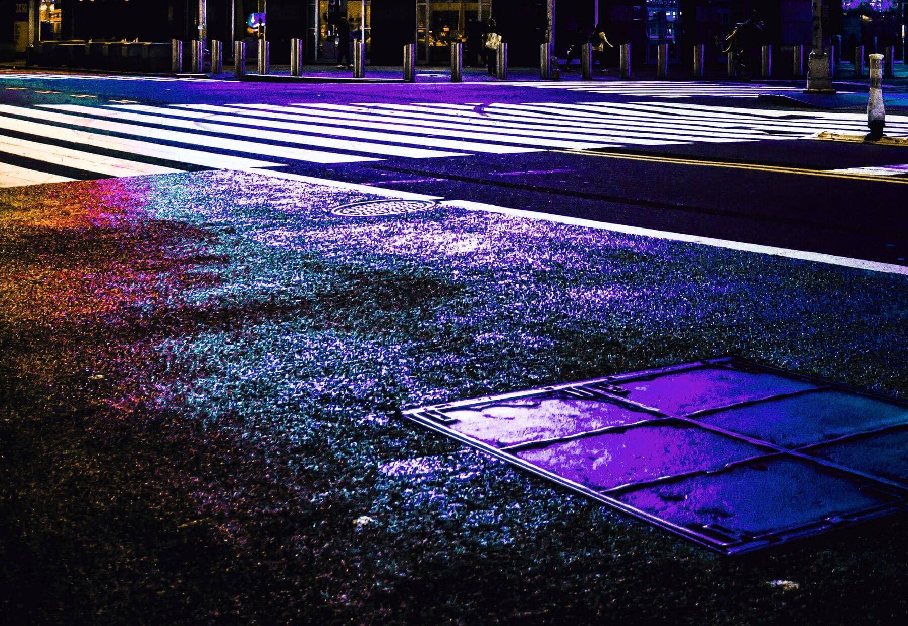 The same crosswalk graded in violet and magenta